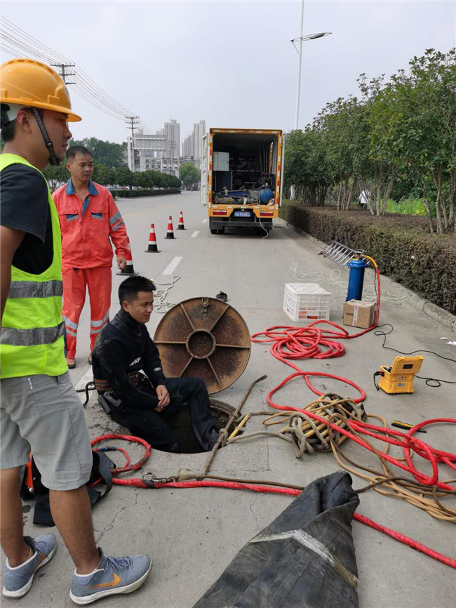 海拉尔翻衬法管道修复技术主要工序