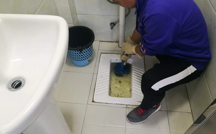 海拉尔疏通蹲坑